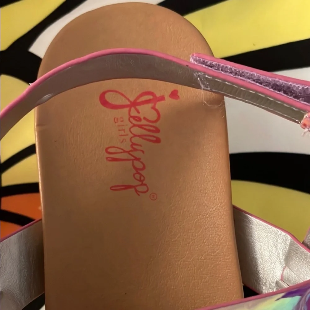 Sandals - Picture 3 of 3